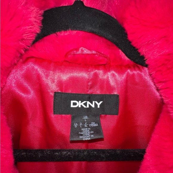 DKNY Women's Vibrant Pink Faux Fur Jacket - Picture 3 of 14